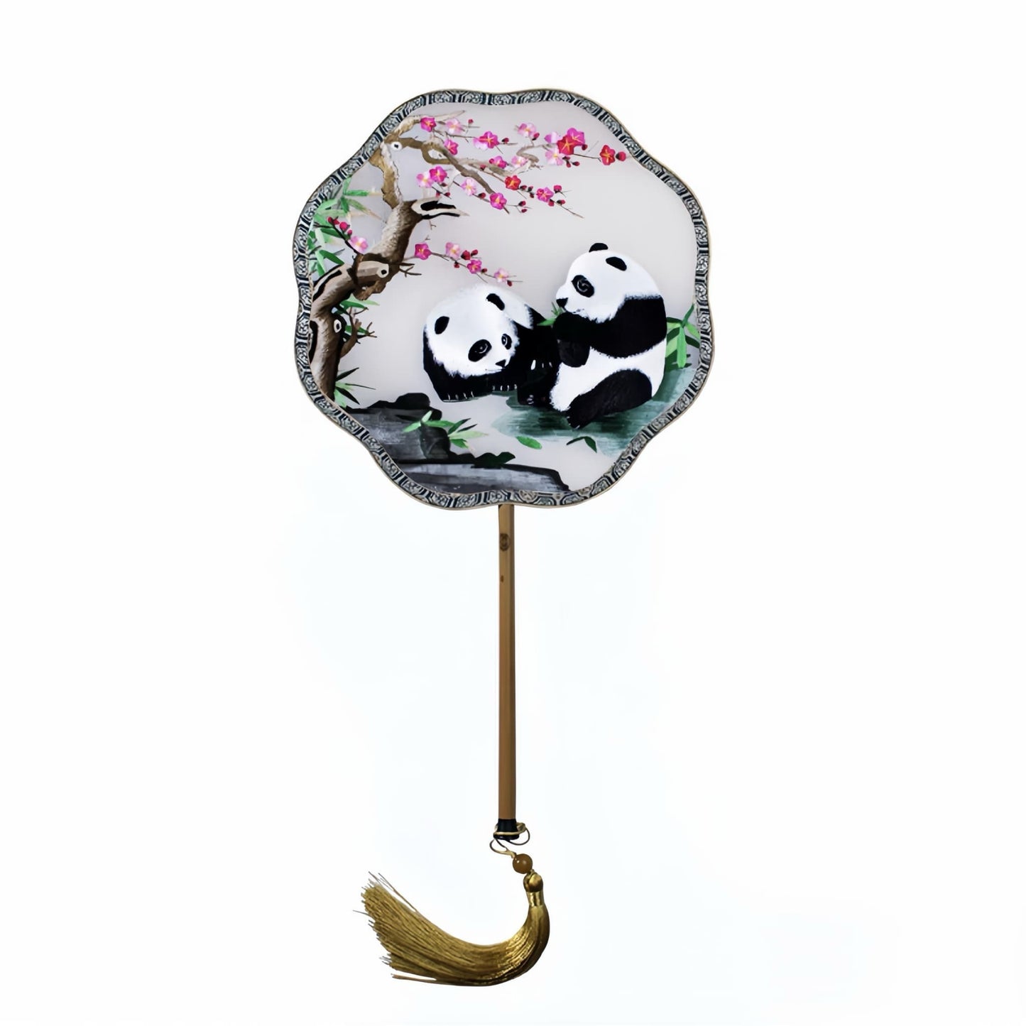 Suzhou Embroidery Fan โ A Masterpiece of Tradition and Elegance ๐ธ