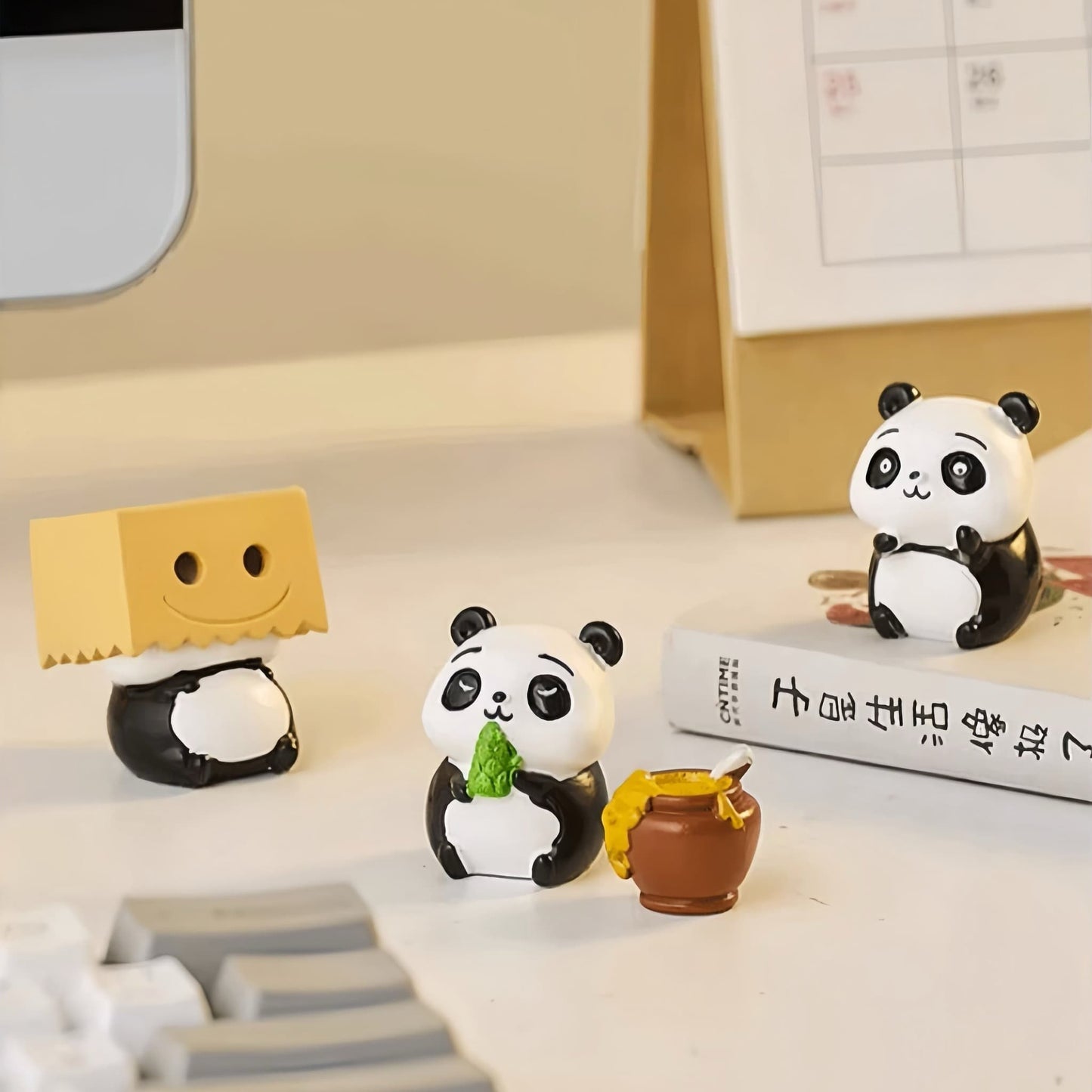 Panda Themed Resin Ornament – Charming Decoration for Any Space