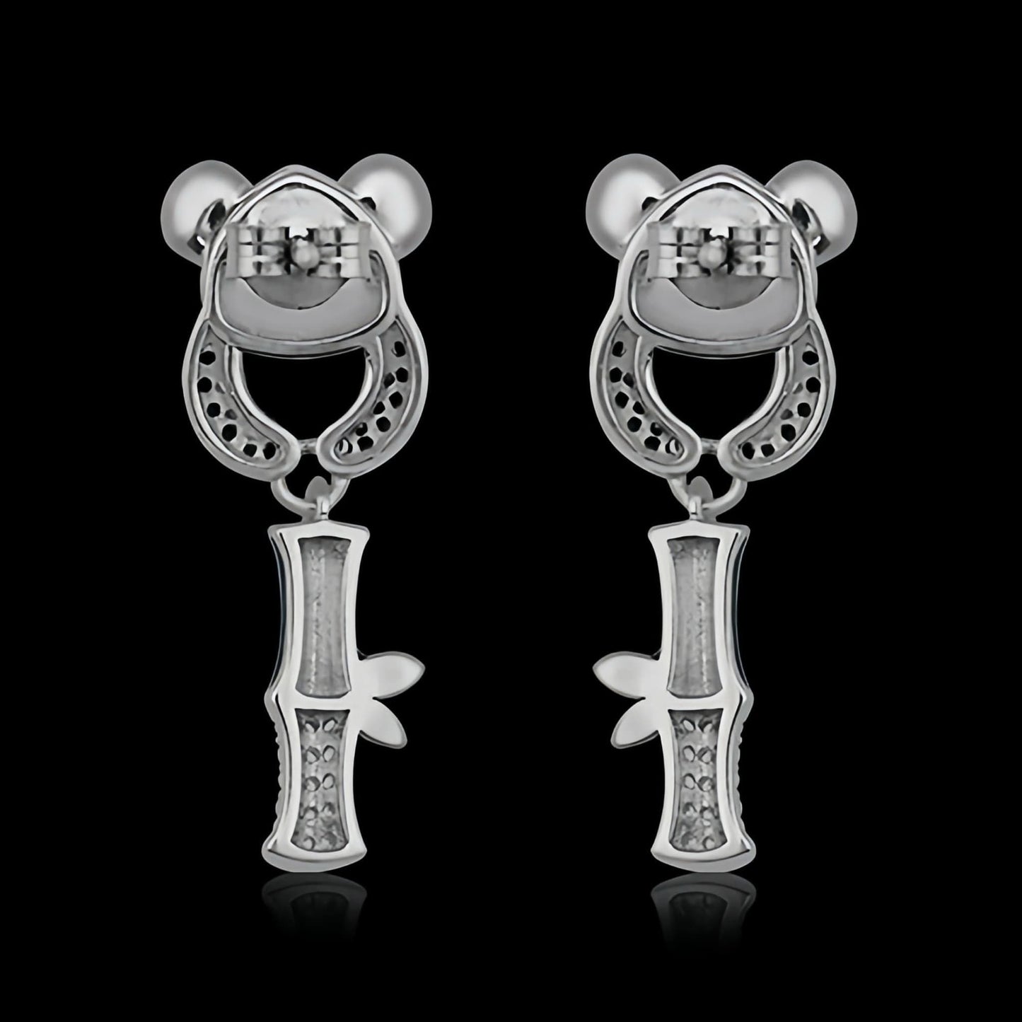 Panda Charm Bracelet – Where Playful Charm Meets Meaningful Design!