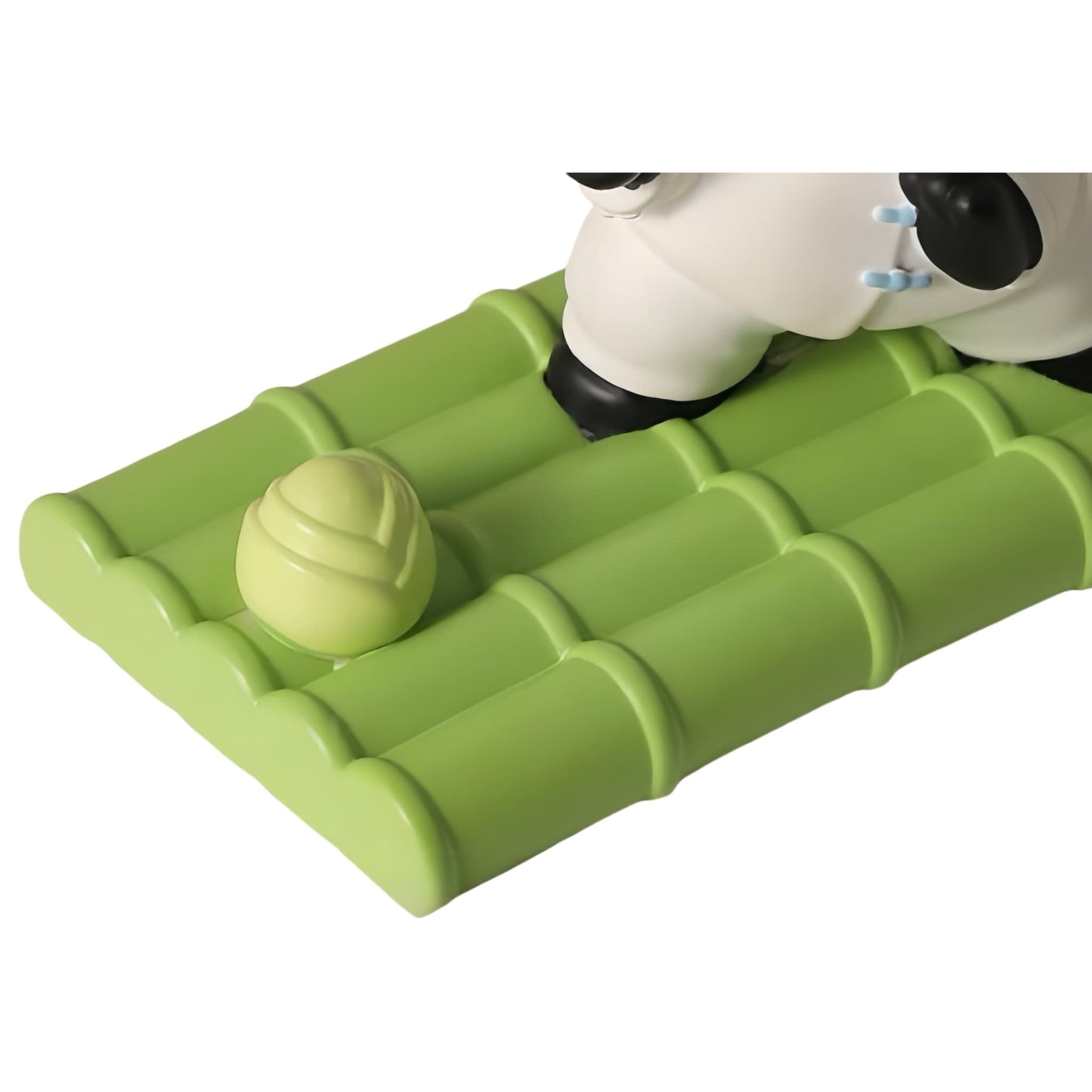 Adorable Panda Phone Stand โ Hands-Free Convenience & Playful Decoration