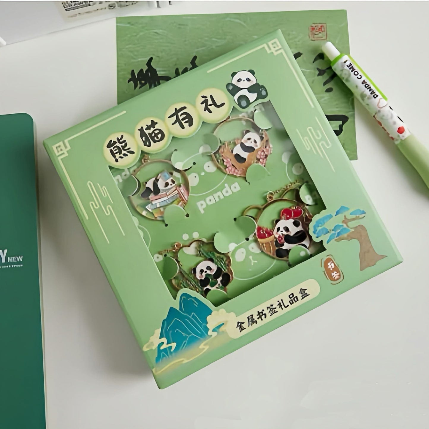 Cute Panda Reading Accessory – Perfect Bookmark & Gift for Bookworms