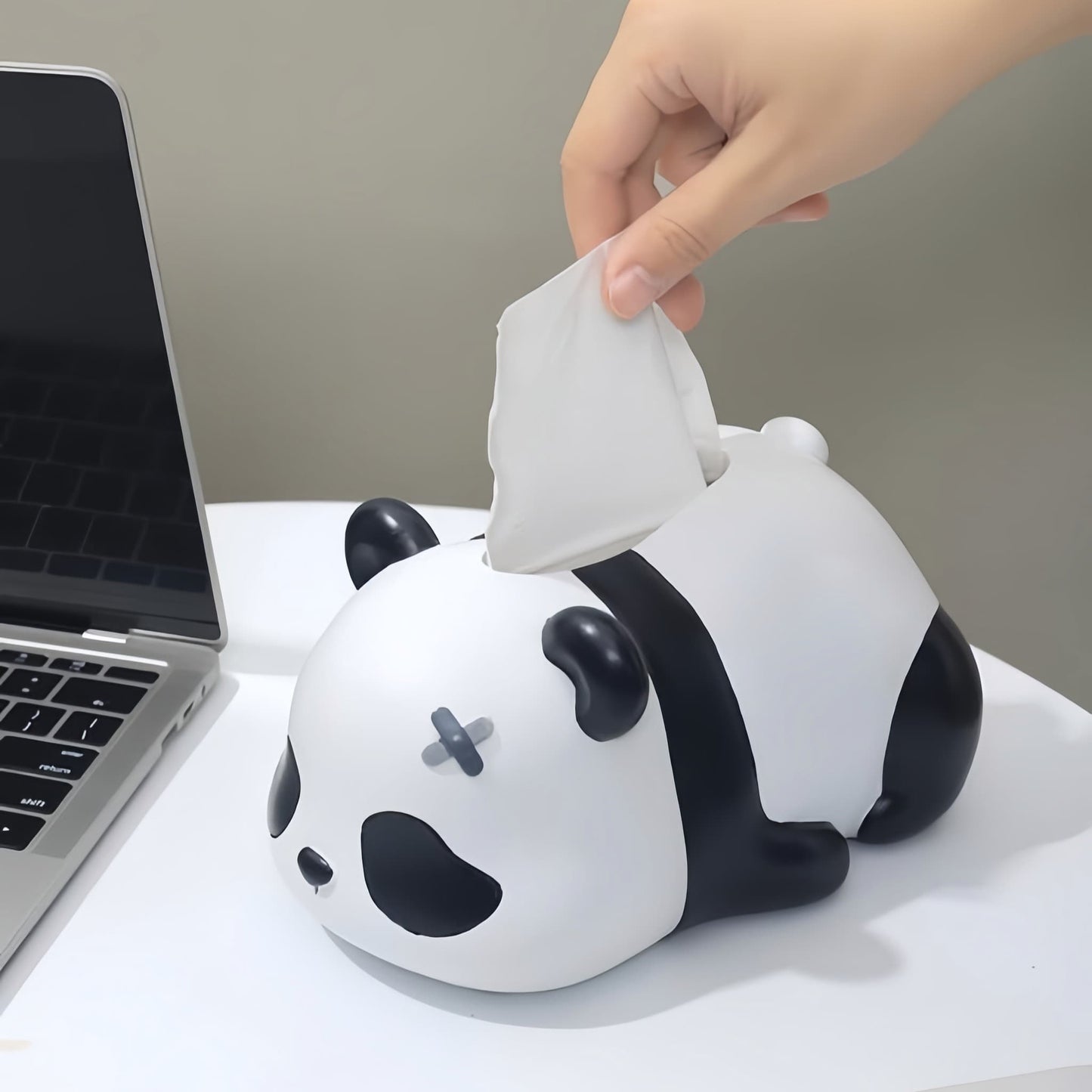 Adorable Panda Tissue Holder – Eco-Friendly Resin Design for Tissue Storage