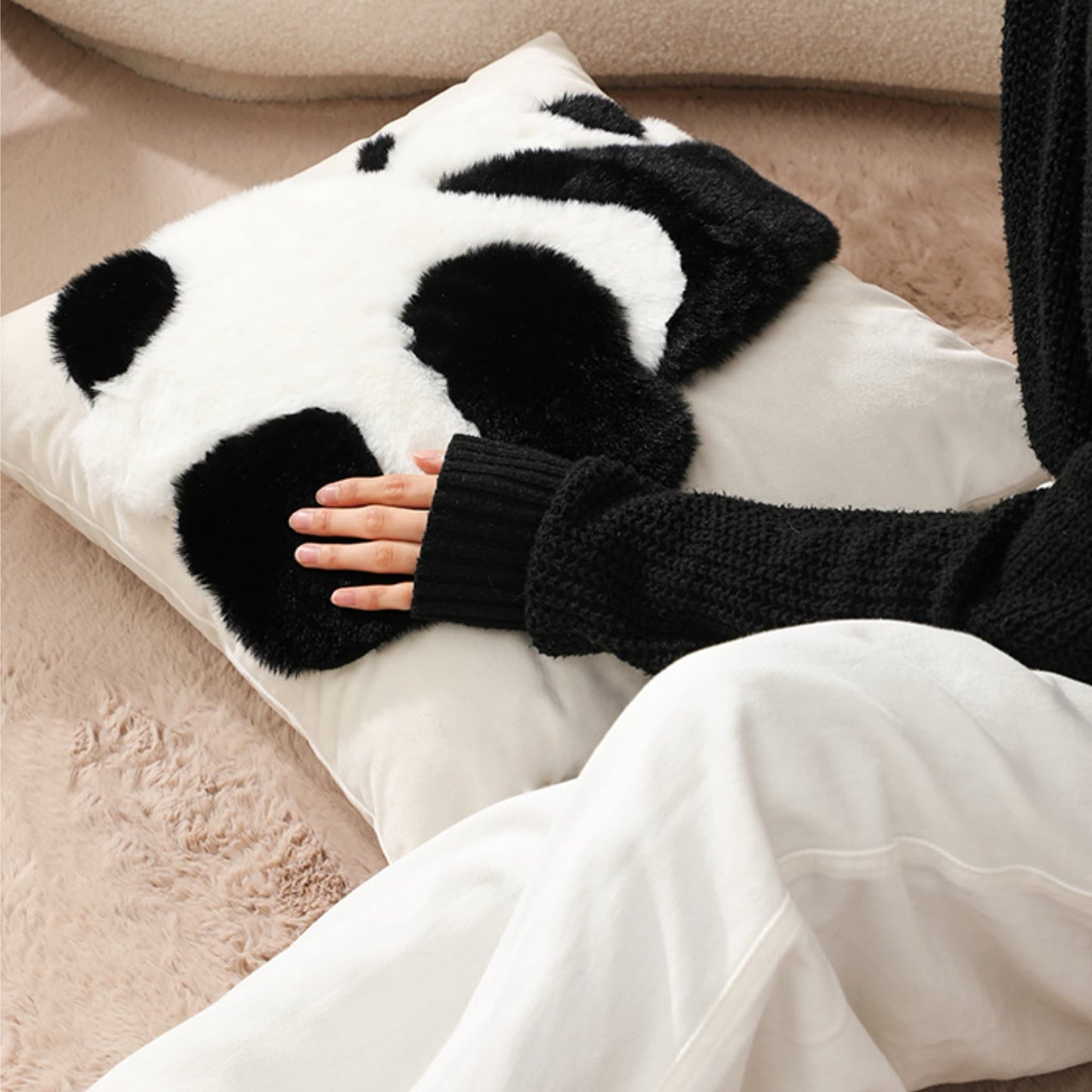 Panda Hug Pillow – Soft, Adorable, and Impossible to Resist 🐼💘
