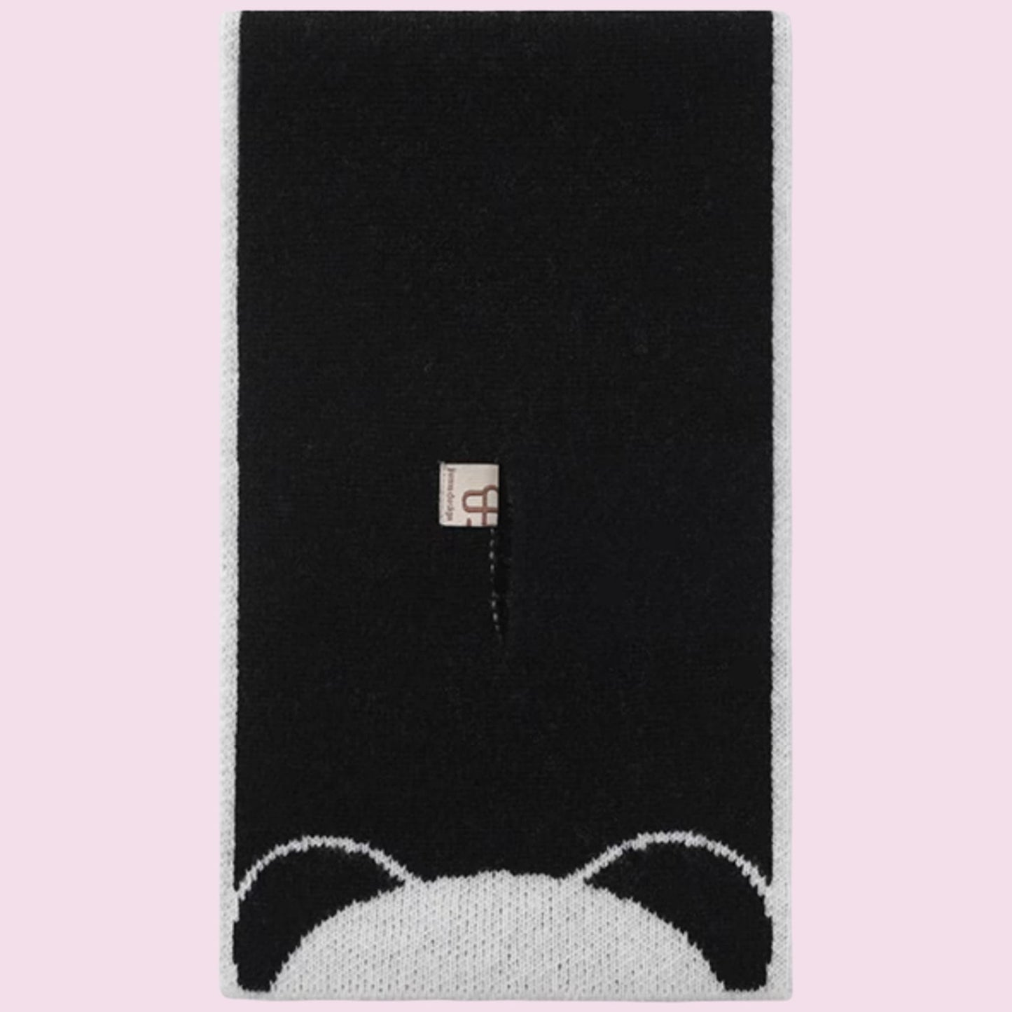 Panda Hug Scarf/Shawl – The Perfect Blend of Fun and Style 🐼💖