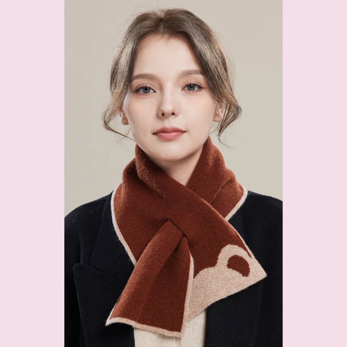 Panda Hug Scarf/Shawl – The Perfect Blend of Fun and Style 🐼💖