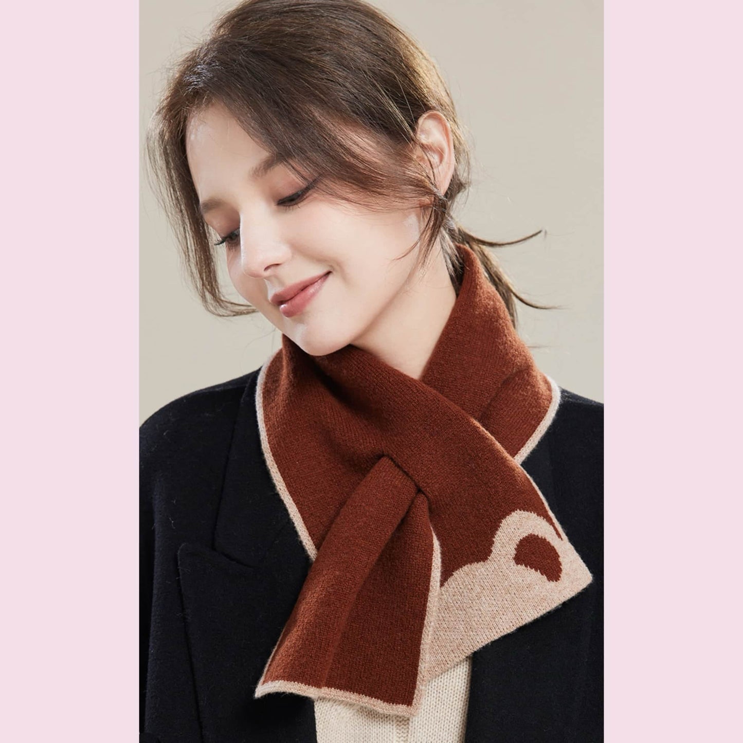 Panda Hug Scarf/Shawl – The Perfect Blend of Fun and Style 🐼💖